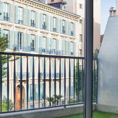 Luxurious In Heart Of Apartamento