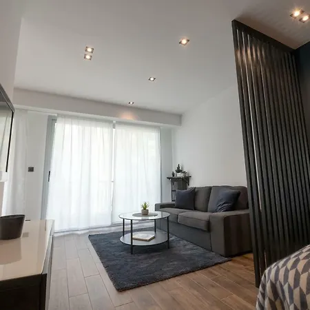 Luxurious In Heart Of Apartamento